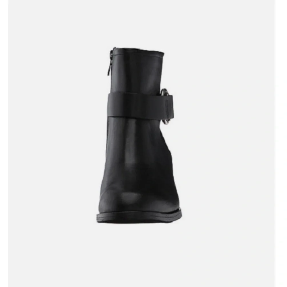 Frye Kristen Harness Short Boot Black Smooth Antique Pull Up 7 B MSRP $358